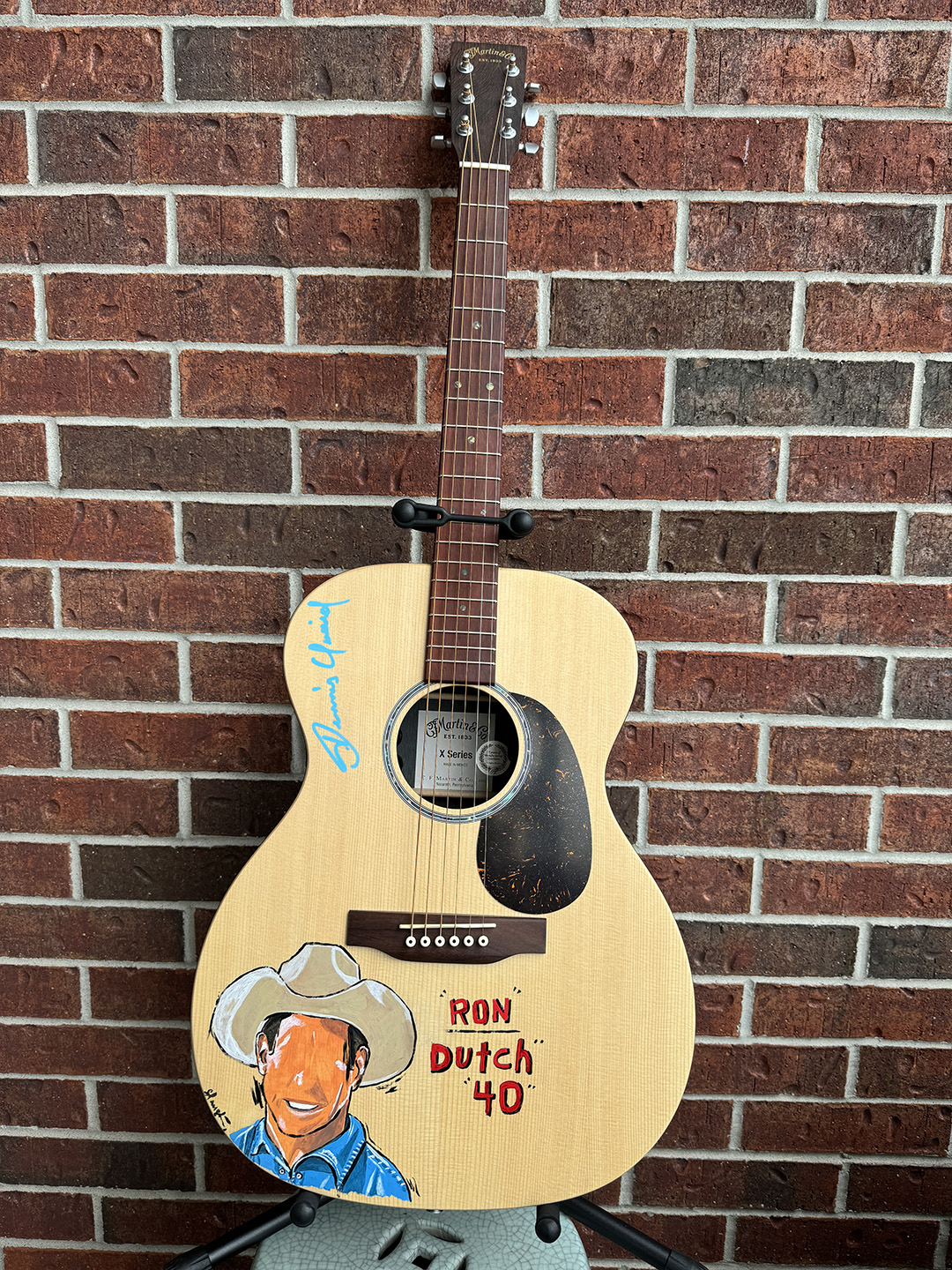 "Ron"<br>Martin X-Series Acoustic Guitar Signed by Dennis Quaid - Image 2