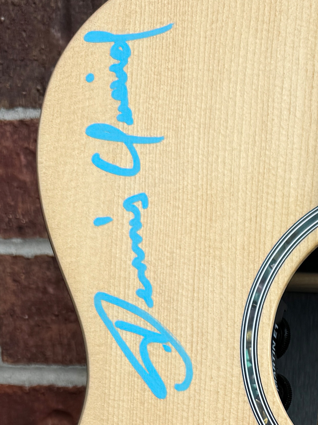 "Ron"<br>Martin X-Series Acoustic Guitar Signed by Dennis Quaid - Image 6